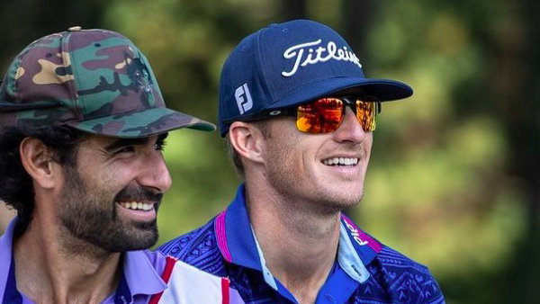 PGA Tour: Did Morgan Hoffmann get penalised for this bunker shot?